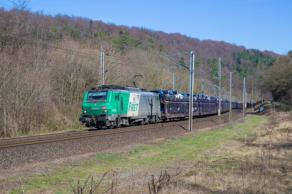  (20170327-150134_SNCF 437045_Arzviller_49850_b2.jpg)