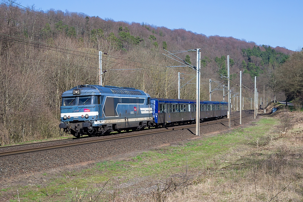  (20170327-160804_SNCF 67603_Arzvilller_815844_Strasbourg  Ville - Thionville (TEF)_m.jpg)