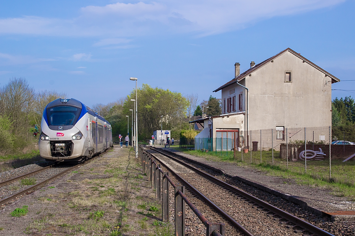  (20170410-173638_SNCF 84599M_Farschviller_TER 834850_Sarreguemines - Metz Ville_b.jpg)