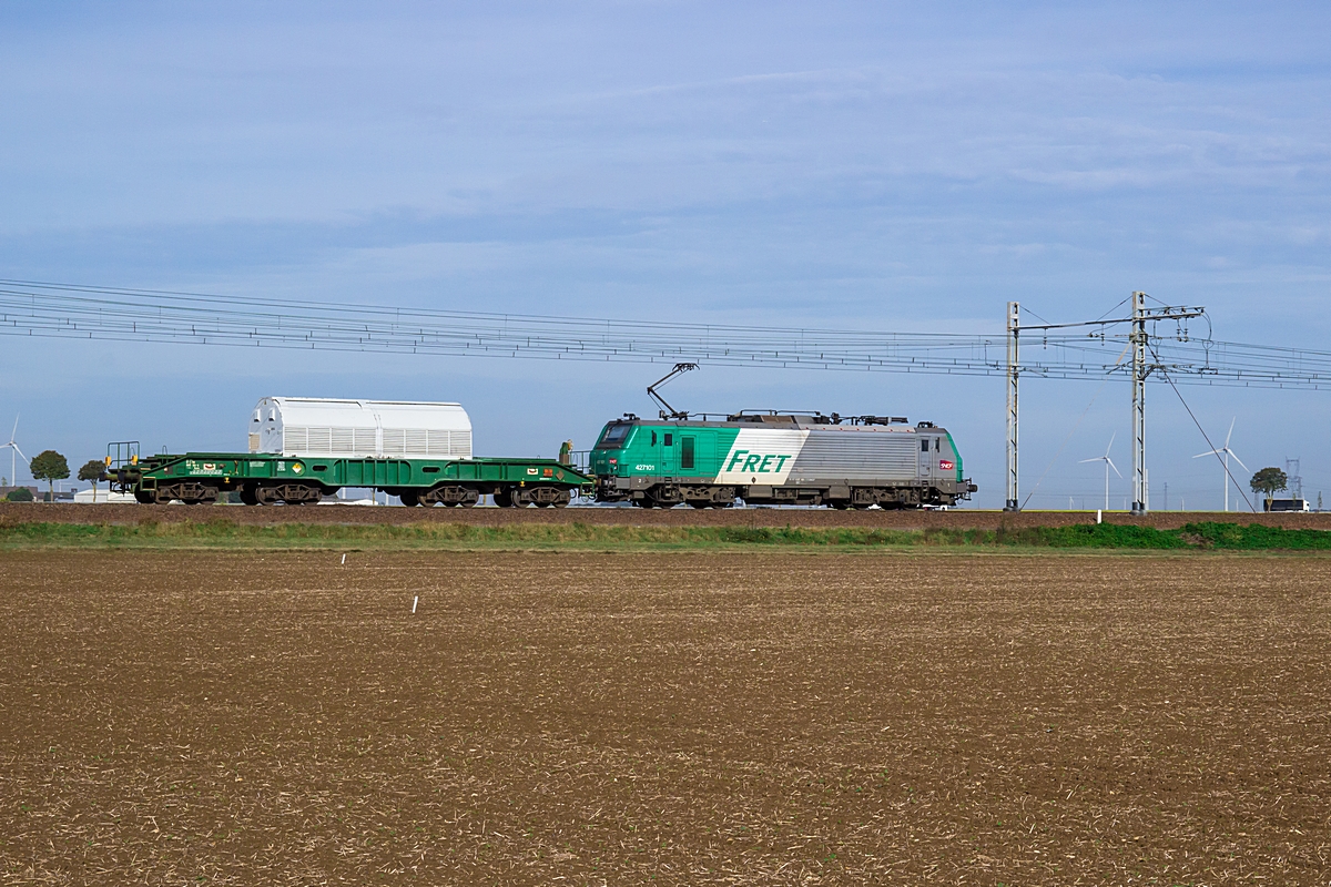  (20171004-105316_SNCF 427101_zwischen Toury und Boisseaux_a.jpg)