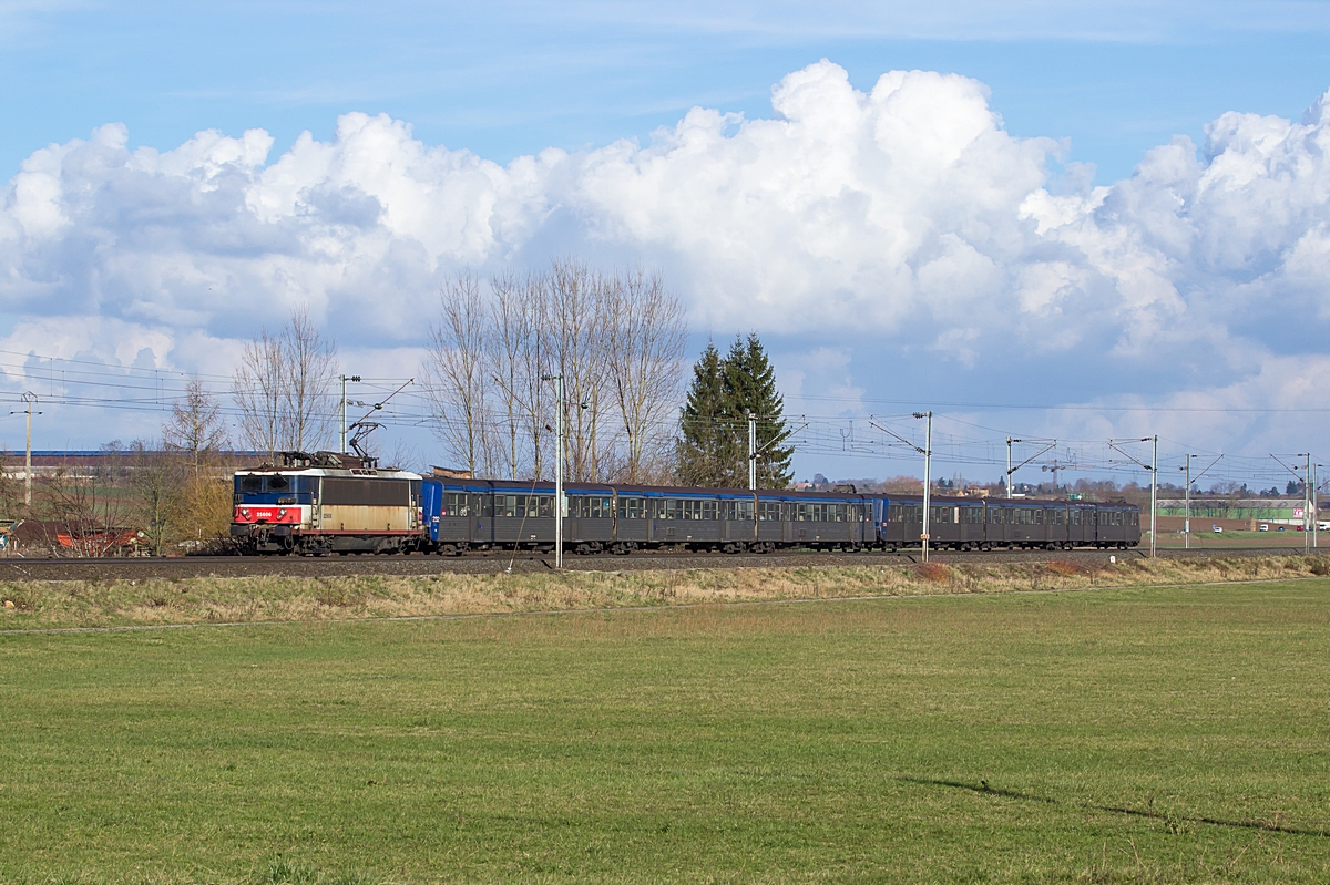  (20180216-151822_SNCF 25606_Schwindratzheim_TER 830120_Strasbourg Ville - Saverne_a.jpg)