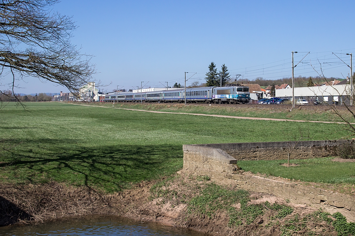  (20180406-123012_SNCF 15063_Schwindratzheim_IC 1001_Paris Est - Strasbourg_a4.jpg)