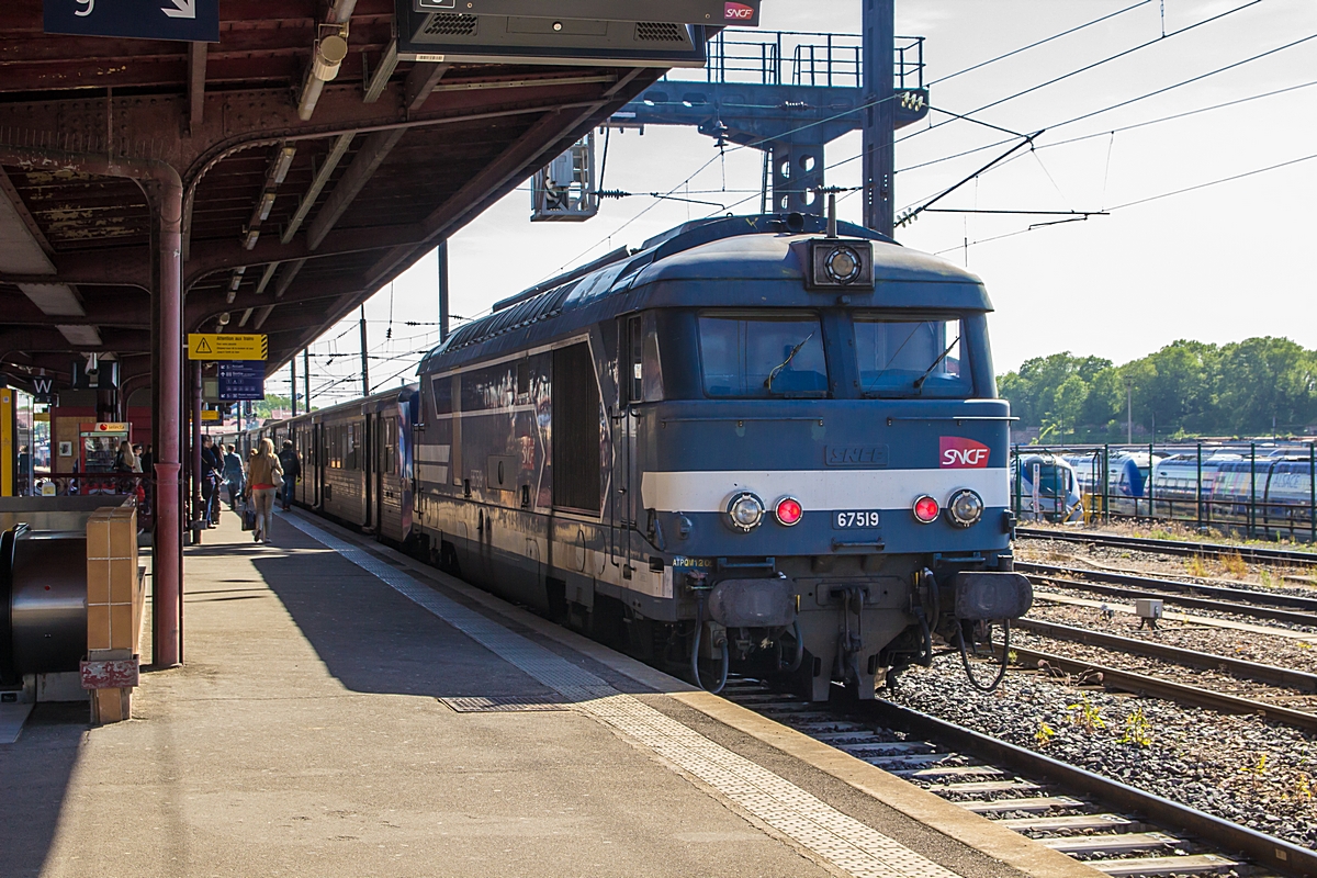  (20180518-170416_SNCF 67519_Strasbourg Ville_TER 831748_Strasbourg-Barr_b.jpg)