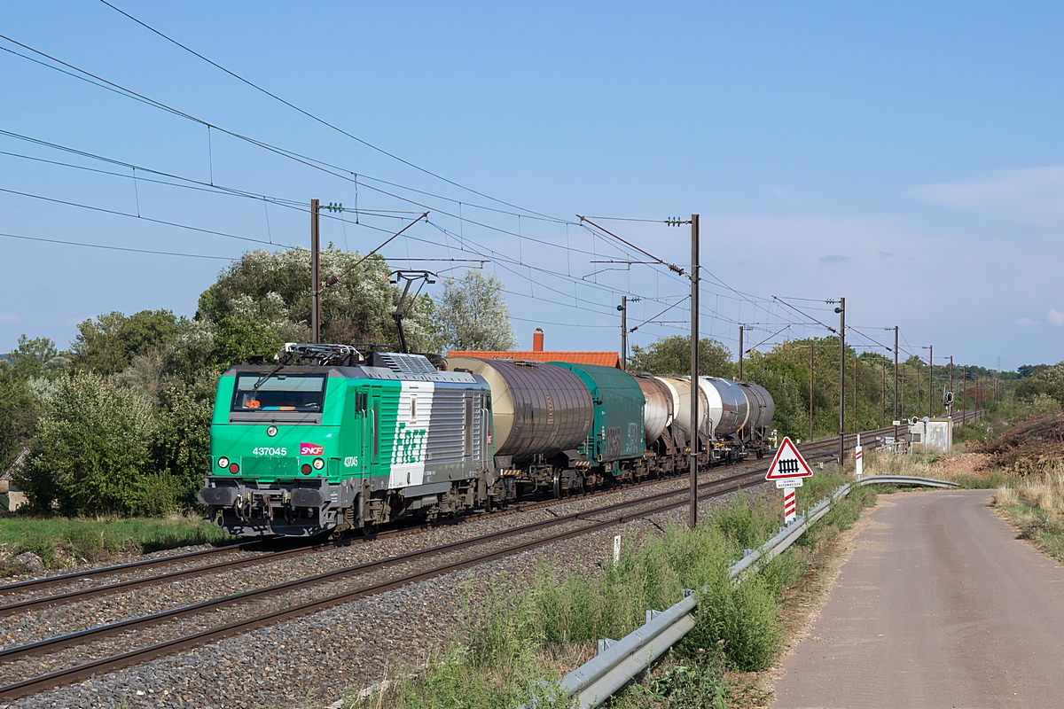  (20180822-171714_SNCF 437045_Suisse_47908_Bale - Mont st Martin_a.jpg)