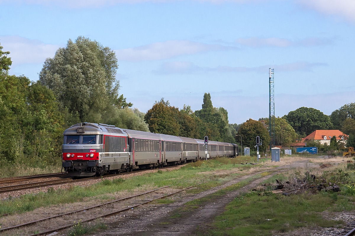  (20180918-102316_SNCF 67438_Conchil-le-Temple_IC 2014_Boulogne - Paris Nord_a.jpg)