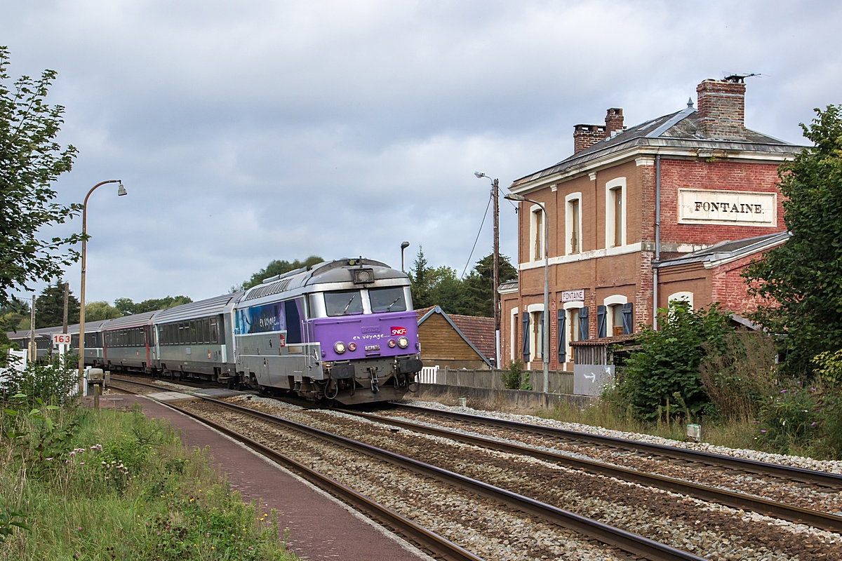  (20180920-105117_SNCF 67576_Fontaine-sur-Somme_IC 2014_Boulogne - Paris Nord_am.jpg)