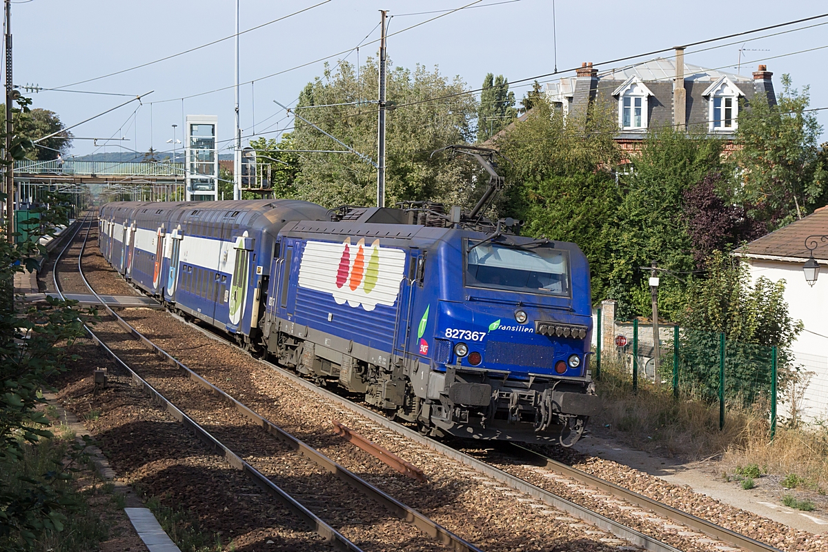  (20180920-161246_SNCF 27367_Villennes-sur-Seine_Transilien 130824_Mantes La Jolie - Paris St-Lazare_a1.jpg)