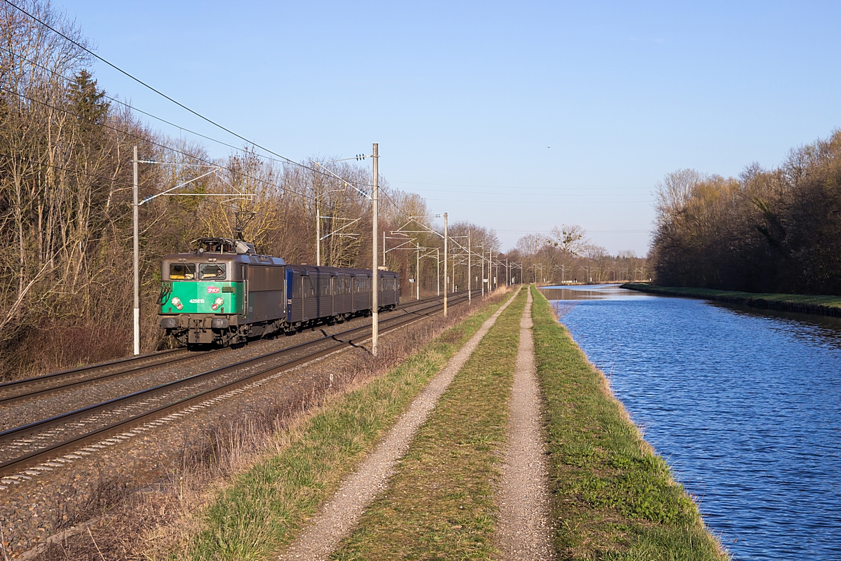  (20190320-173532_SNCF 25615_Steinbourg_TER 830130_Strasbourg Ville - Sarrebourg_m.jpg)