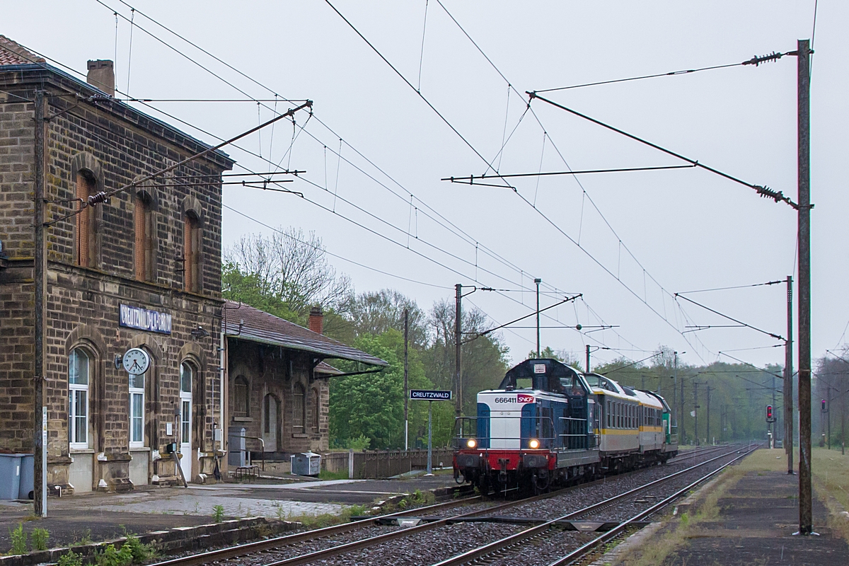  (20190502-172200_SNCF 66411-69440_Creutzwald_999199_Sarreguemines-Thionville_a.jpg)