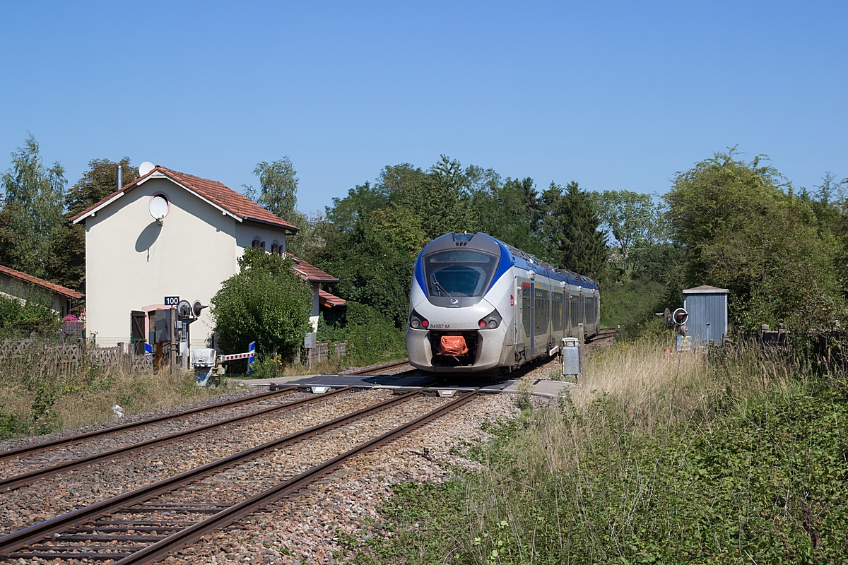  (20190823-124852_SNCF 84587_Diebling_TER 834875_Béning-Sarreguemines_b2.jpg)