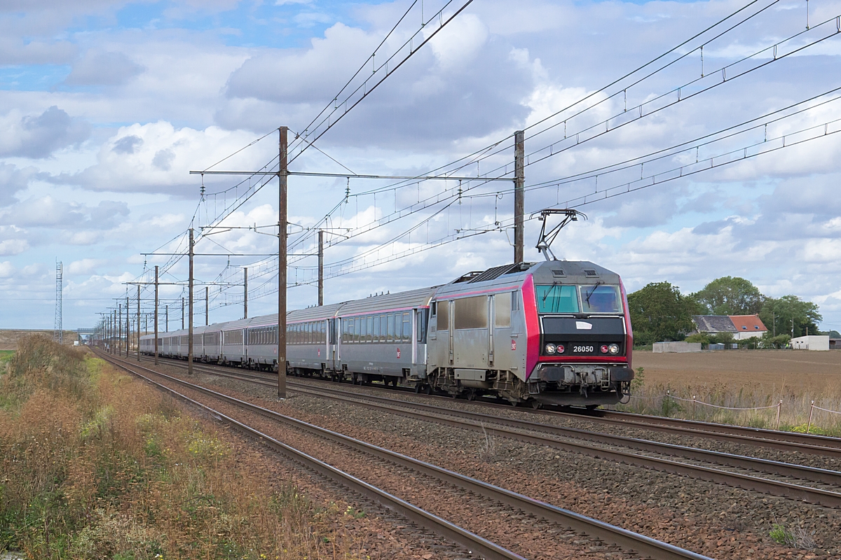  (20190923-153508_SNCF 26050_Chevilly_IC 3645_Paris Austerlitz - Toulouse-Matabiau_a.jpg)