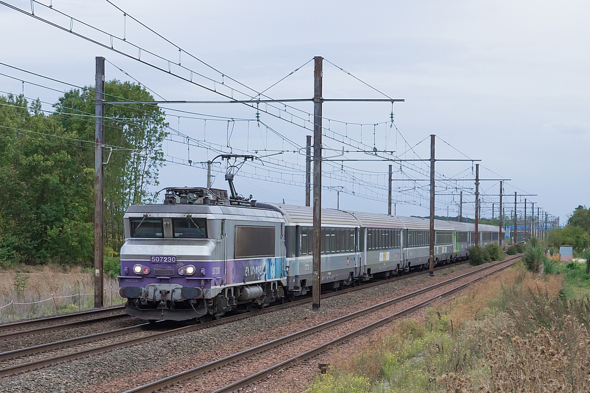  (20190923-175208_SNCF 7230_Chevilly_TER 14070_Orléans - Paris Austerlitz_a.jpg)