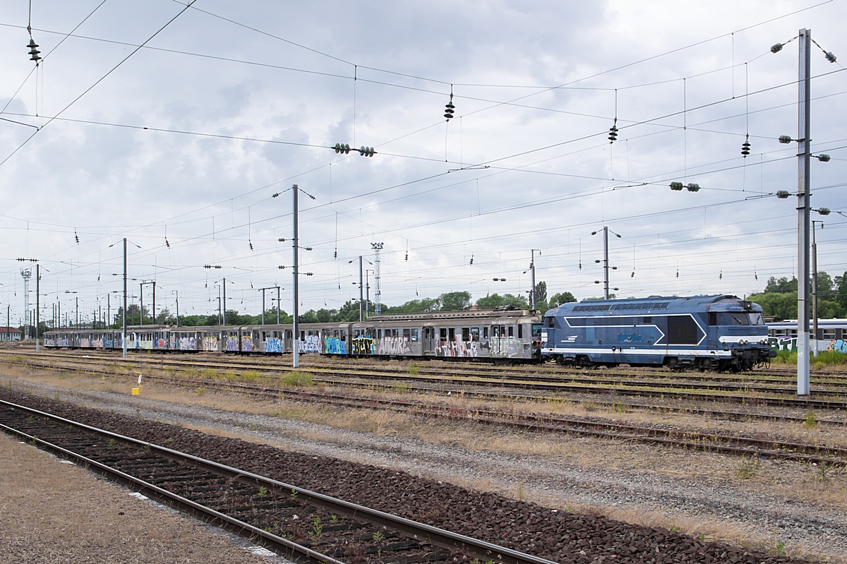  (20200617-100324_SNCF 67596-Z 5395-Z 5378_Conflans-Jarny_b.jpg)