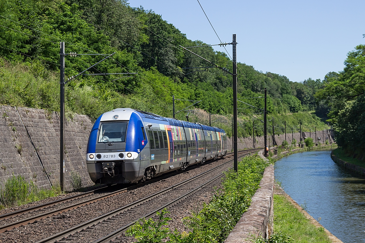  (20200625-132556_SNCF 82783_Arzviller_TER 830306_Strasbourg-Metz_b.jpg)