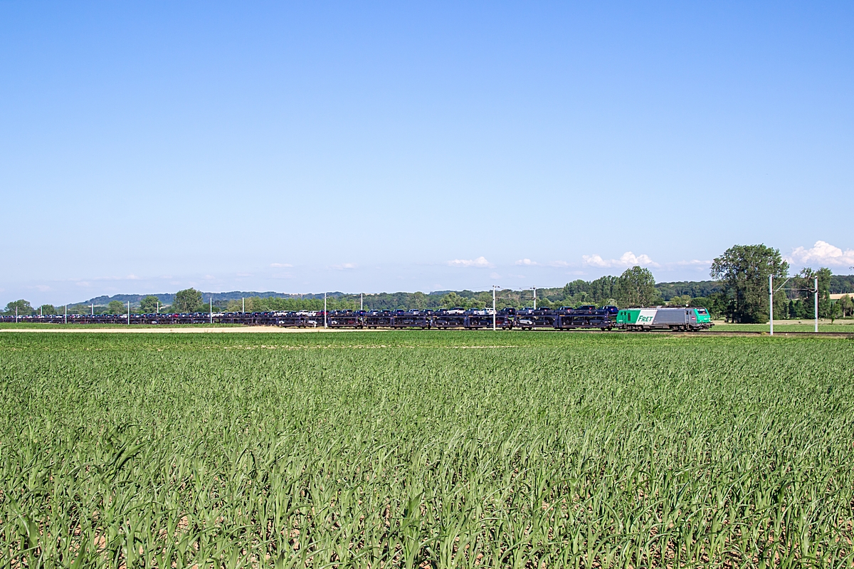  (20200625-184224_SNCF 437057_zw Hochfelden und Wilwisheim_49830_Mulhouse Nord - Zeebrugge Pelikaan_a.jpg)