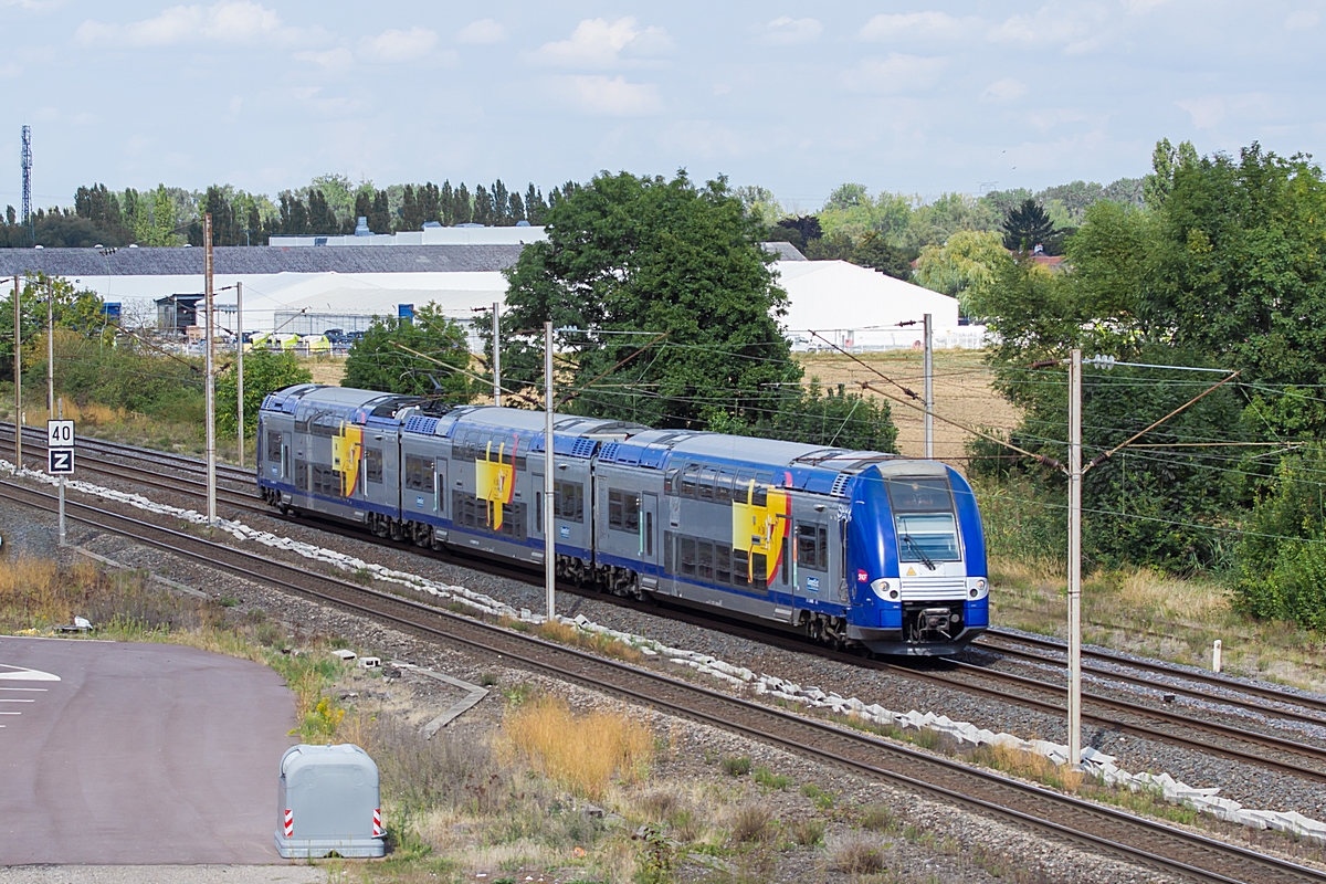  (20200902-150602_SNCF Z 24500_Woippy_TER 88737_Luxembourg - Metz Ville_a.jpg)