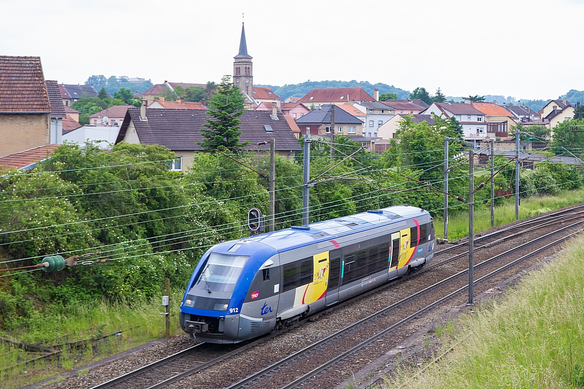  (20210608-124735_SNCF 73912_Forbach_TER 88837_XFFB-SSH_a.jpg)