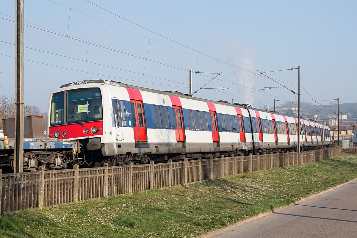  (20220324-081603_SNCF RER MI84 8362_Dombasle-sur-Meurthe_443603_Massy-Palaiseau - Hausbergen_a.jpg)