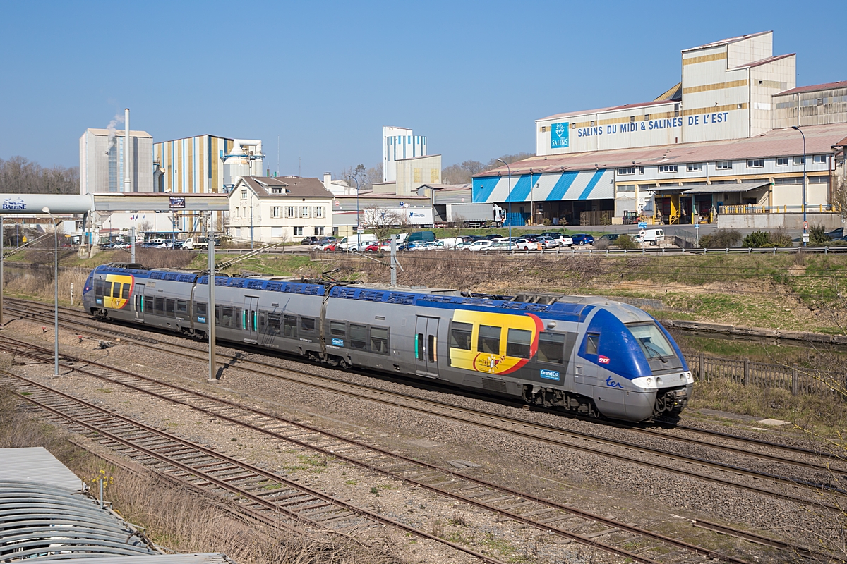  (20220324-110316_SNCF Z 27500_Varangéville-St-Nicolas_b.jpg)