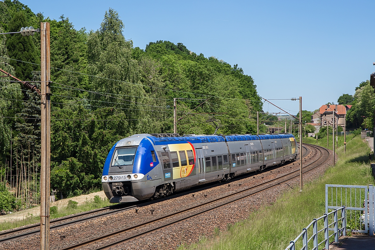  (20230531-134907_SNCF 27945_Hombourg-Haut_TER 23744_Forbach - Metz Ville_b.jpg)