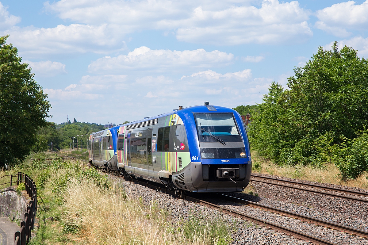  (20230615-141430_SNCF 73901-73902_Rémelfing_TER 86383_SSH-Strasbourg_am.jpg)