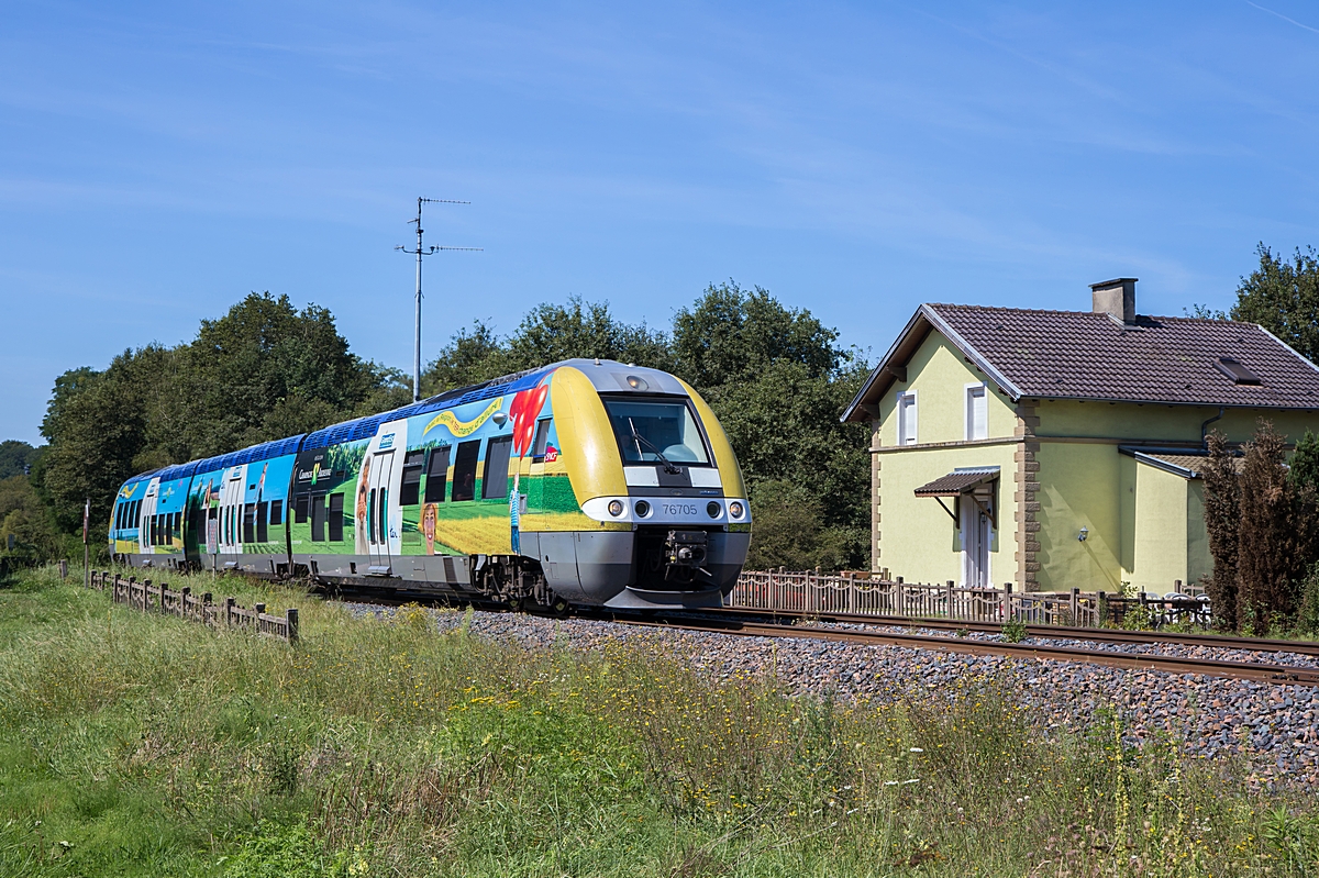  (20240827-131815_SNCF 76705_Béning_TER 834903_Metz Ville - Sarreguemines_b.jpg)