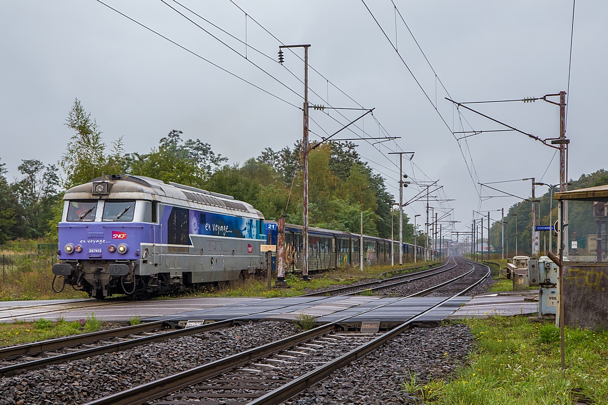  (20251007-120001_67413-RRR 225-223-220_Cocheren_CMR Béning - Chalons-en-Champagne (-Sotteville)_b1.jpg)