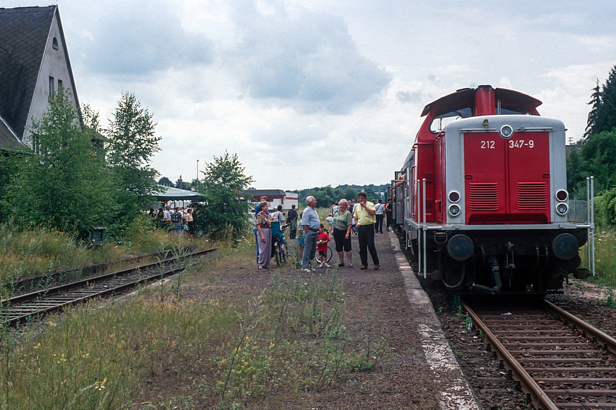  (19930718_58-28_212 347_Heusweiler_Abschiedsfahrt Köllertalbahn_b.jpg)