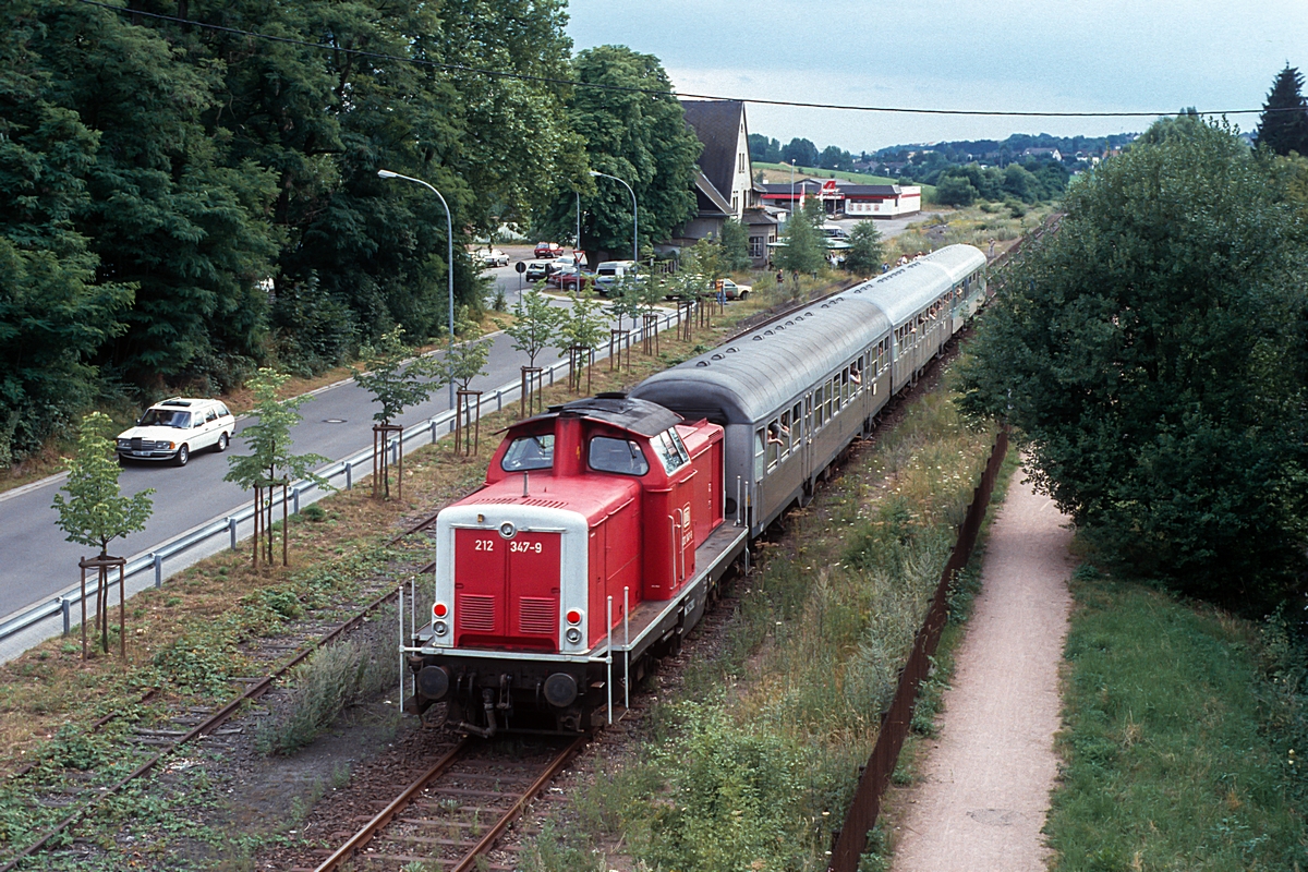  (19930718_58-38_212 347_Lebach_Abschiedsfahrt Köllertalbahn_b.jpg)