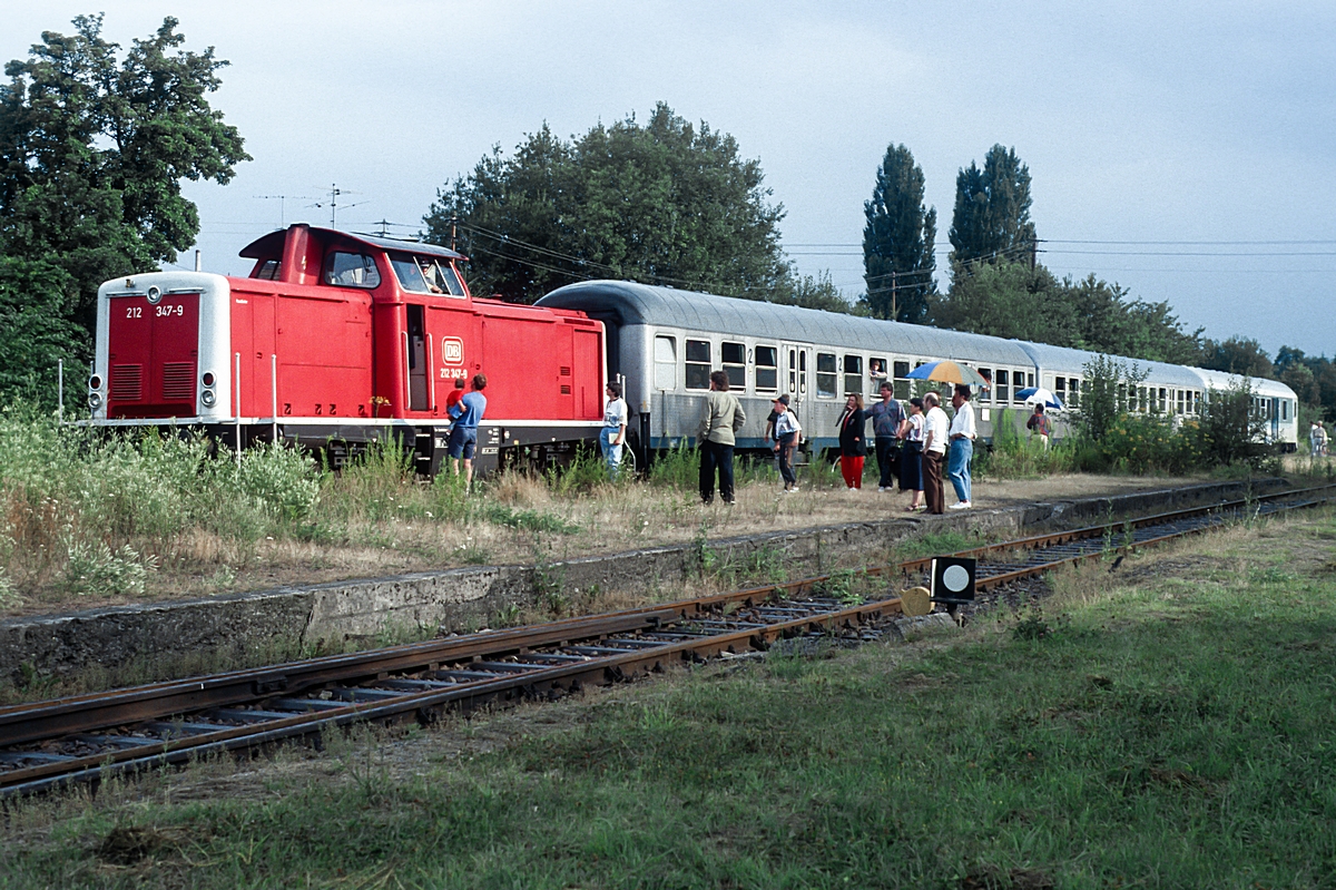  (19930718_58-45_212 347_Etzenhofen_Abschiedsfahrt Köllertalbahn_b.jpg)