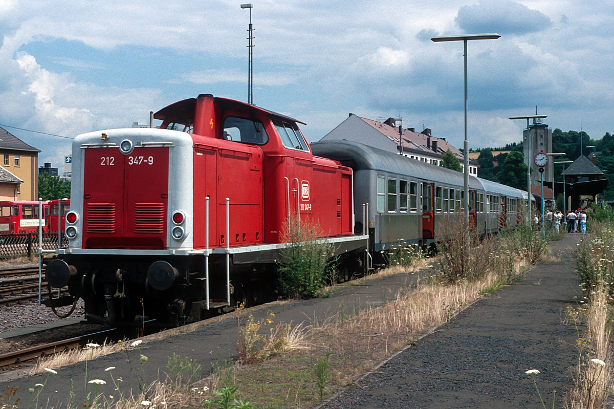  (19930718-134400_58-22_212 347_Lebach_Abschiedsfahrt Köllertalbahn_LR.jpg)