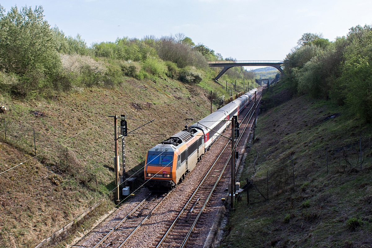  (20140412-164118_SNCF 26159_Bettembourg Süd_Exp 90a.jpg)