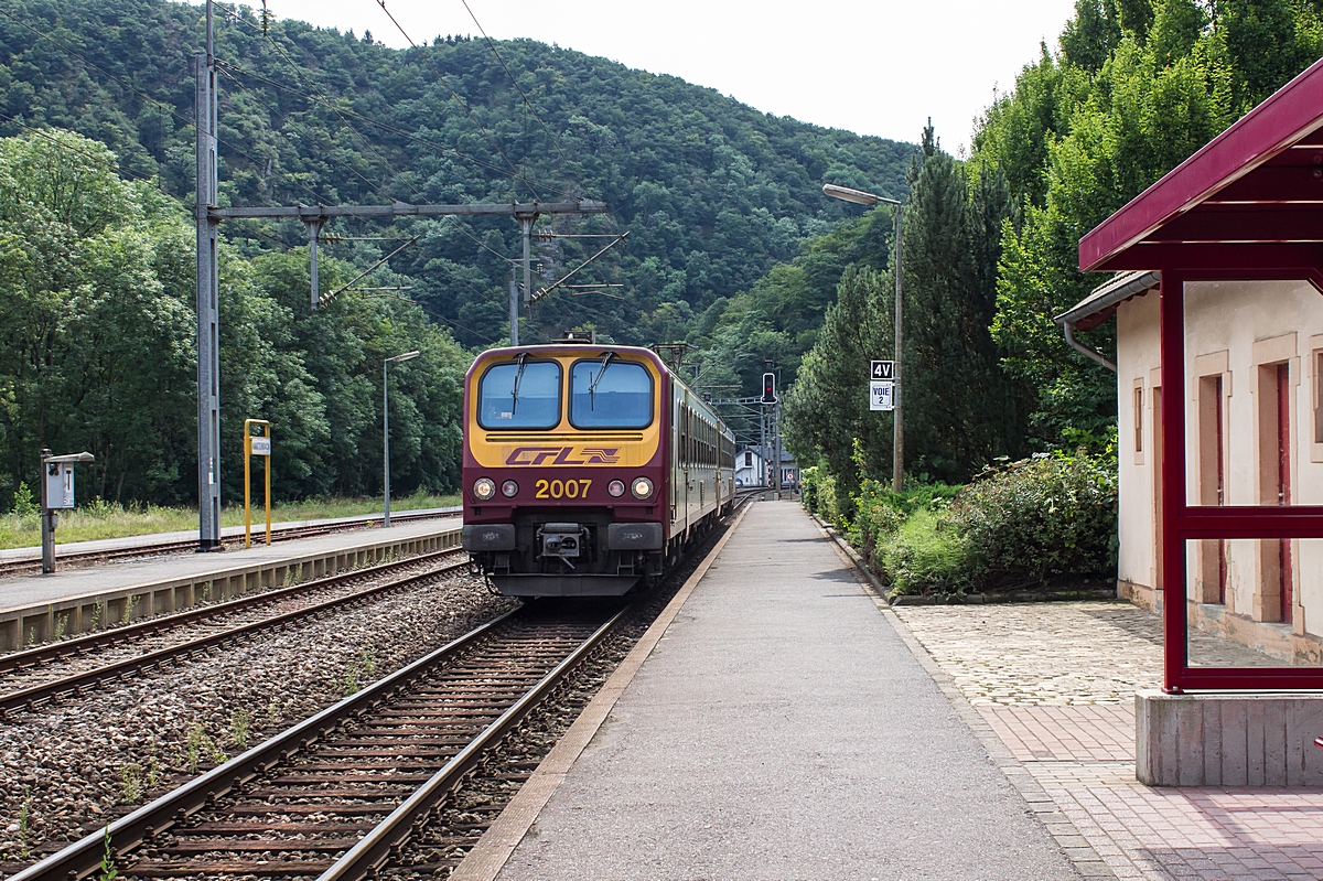  (20140728-123014_CFL 2007_Kautenbach_RE 3762_Ettelbruck-Troisvierges_b.jpg)