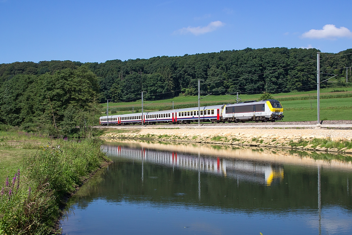  (20160807-113618_CFL 3007_zw Pettingen und Essingen_IC 113_Luxembourg-Liers_b1.jpg)