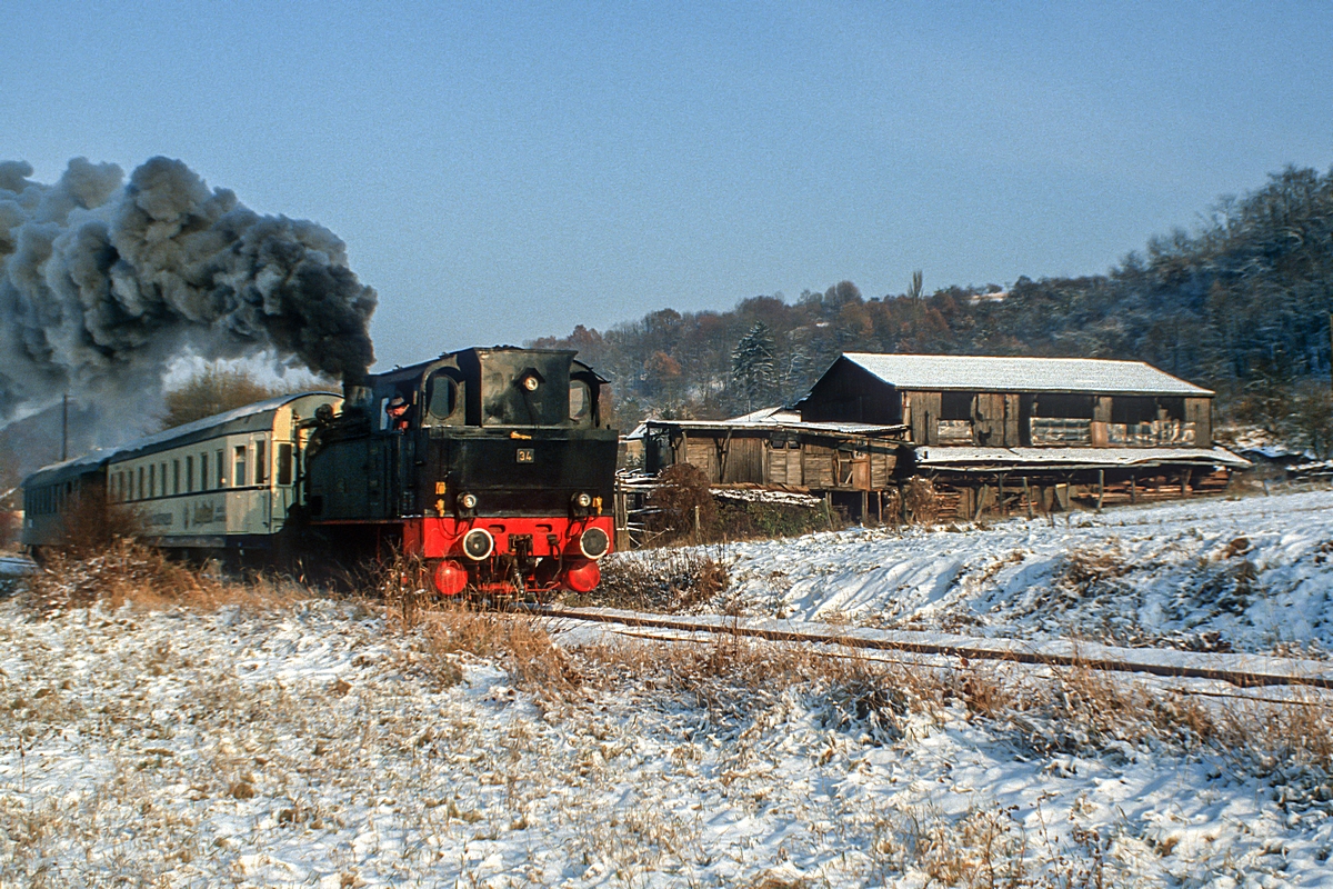  (19851124_37-21_Saarberg 34_zw Merzig Ost und Brotdorf_b.jpg)