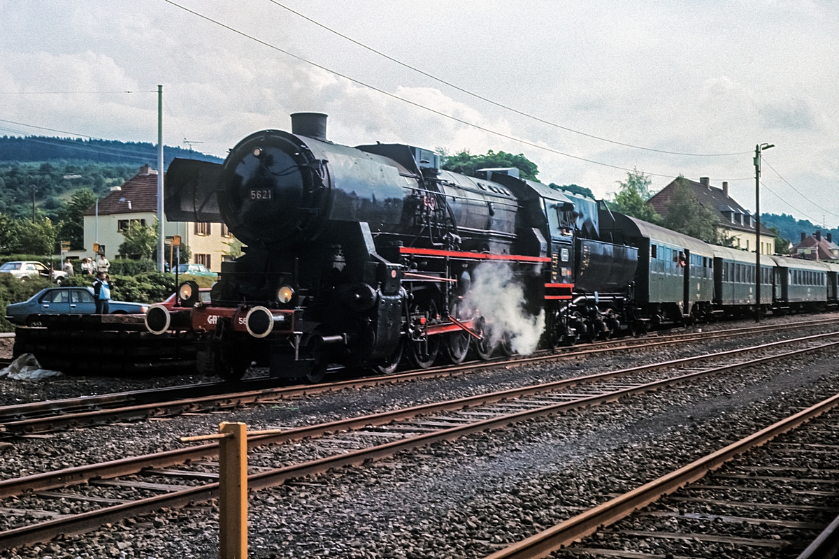  (19820613_13-50_GAR 5621_Merzig-Ost_b.jpg)