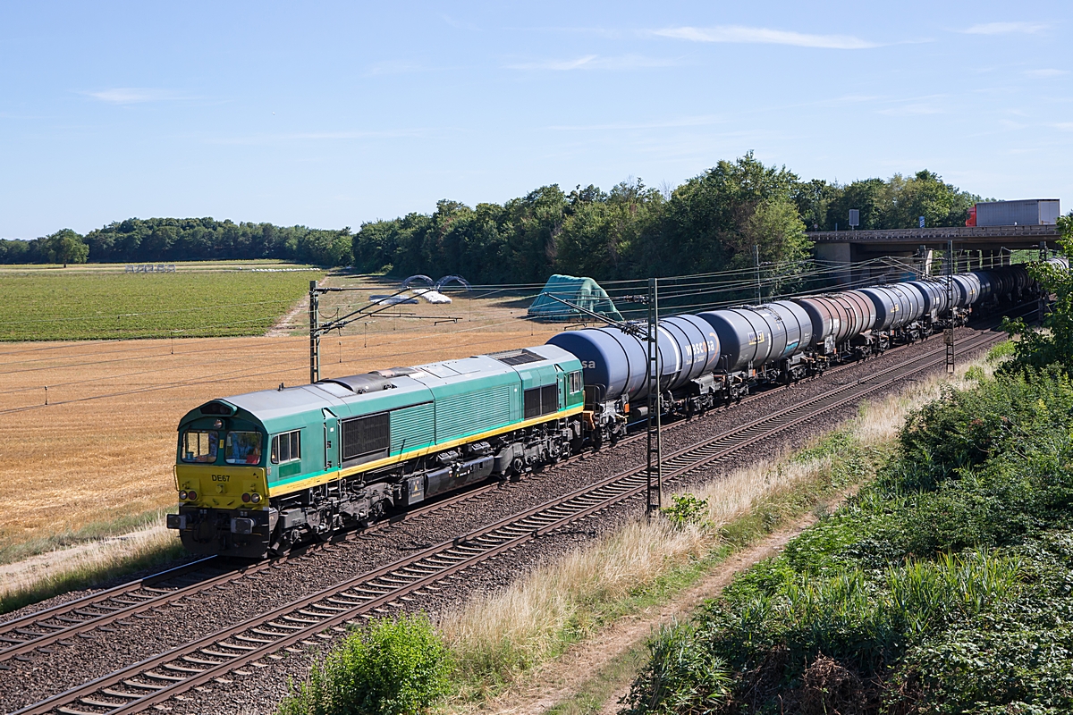  (20220712-165304_266 067_zw Ladenburg und Lützelsachen_DGS 69584_Ulm Hbf Bft Rbf - Flörsheim (Main)_b.jpg)