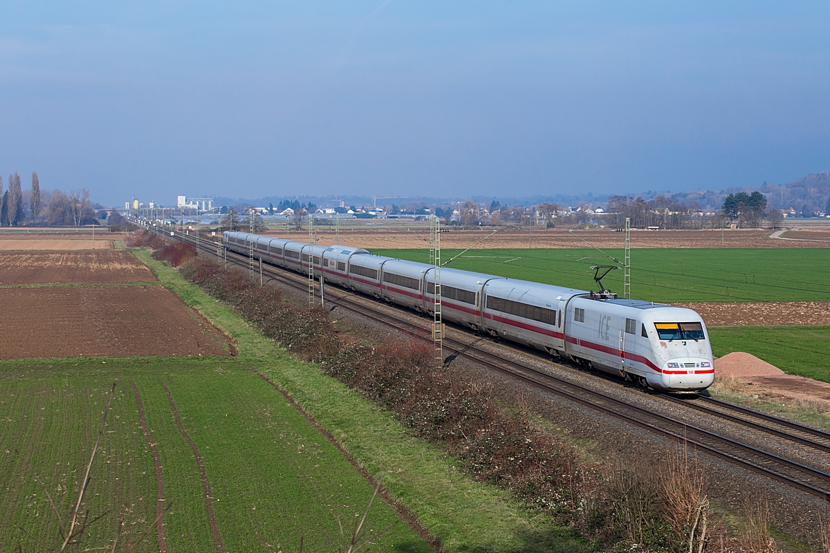  (20230210-151831_401 518_Lahr-Hugsweier_ICE 276_Basel SBB - Göttingen_a.jpg)