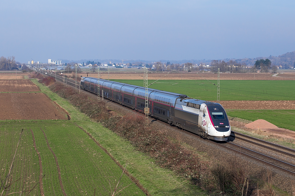  (20230210-153558_SNCF 310026_Lahr-Hugsweier_TGV 9401_Paris Est - Freiburg_a.jpg)