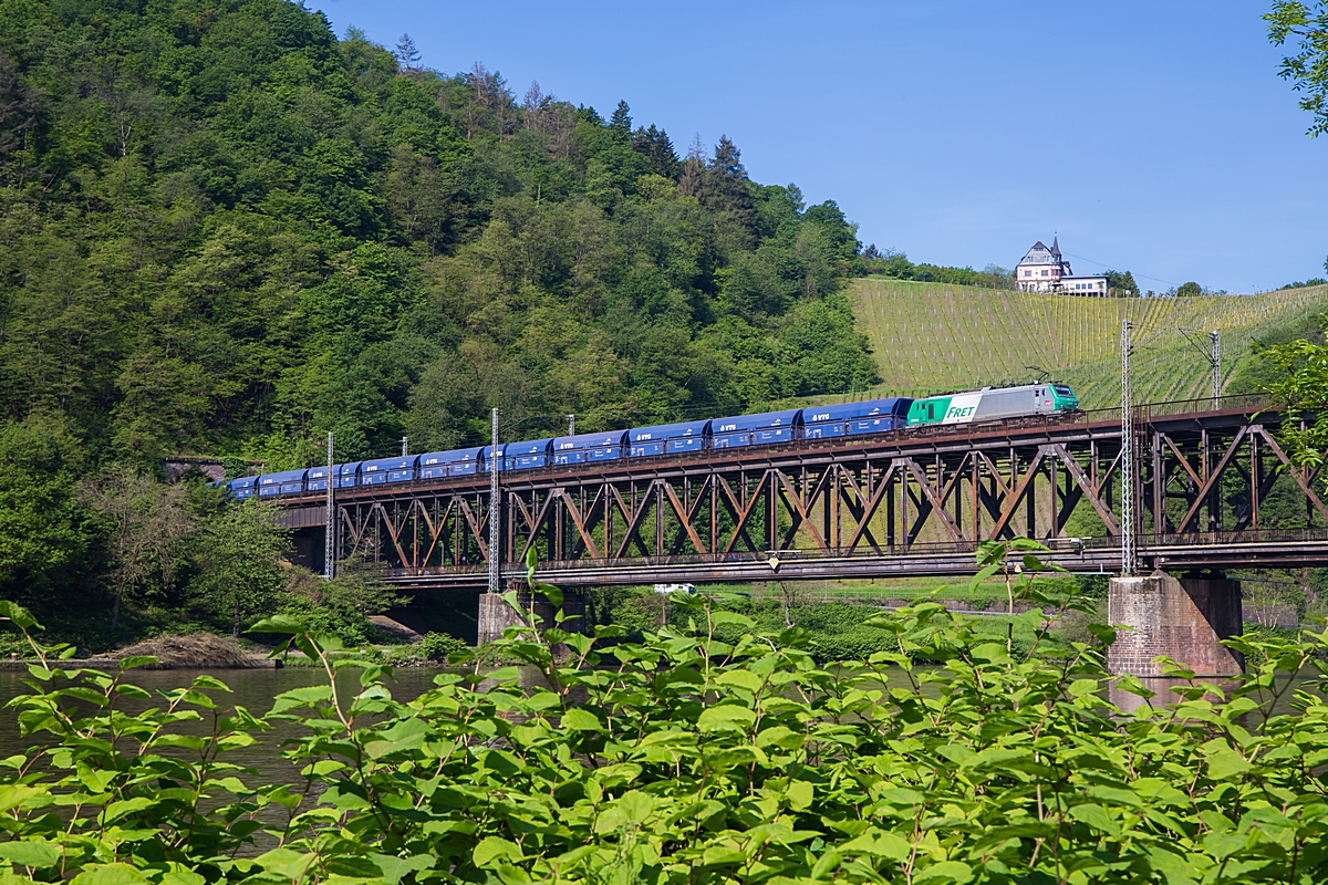  (20240510-101704_SNCF 437008_Bullay_Captrain DGS 41273_Woippy - Bottrop Süd_b.jpg)