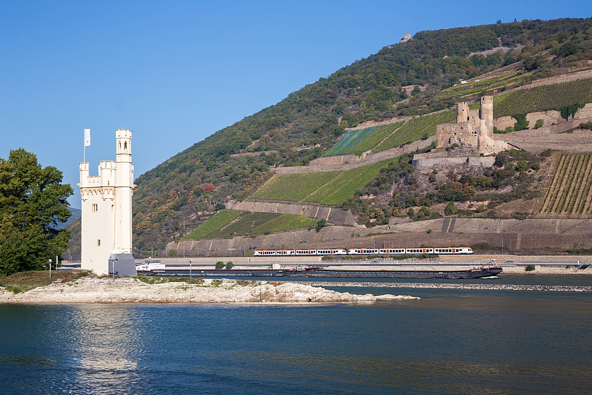  (20211009-111300_428-428_zw Rüdesheim und Assmannshausen_VIA 25010_FF-Neuwied_m.jpg)