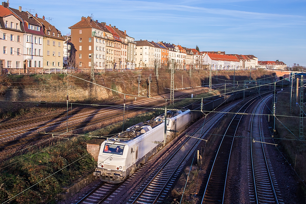  (20151228-155836_37528-37527_Saarbrücken-Malstatt_DGS 95323_Pirna - SSR - Frankreich_b1.jpg)