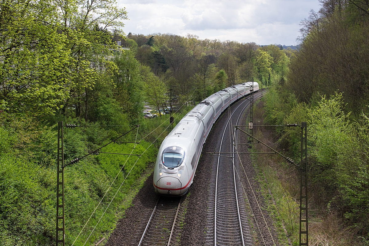  (20170413-145242_407 003_Saarbrücken_ICE 9553_Paris Est - Frankfurt_b.jpg)