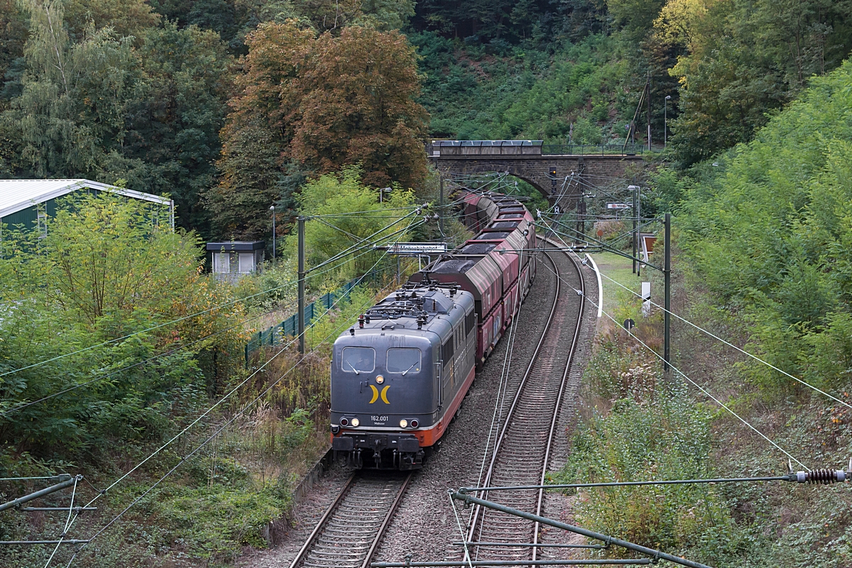  (20181002-100418_Hectorrail 162-001 151 013_SB-Messebahnhof_DGS 91319_Oberhausen West Orm - SFH_a.jpg)