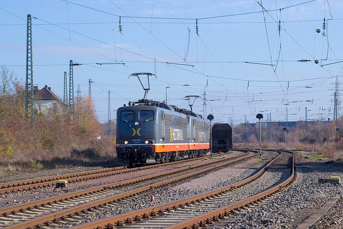  (20181123-122412_Hectorrail 162-005 151 133-162-001 151 013_Fürstenhausen_DGS 69357_Oberhausen West Orm - SFH_a.jpg)