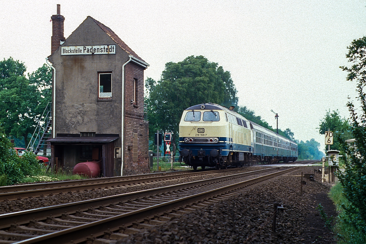  (19880603_47-37_218 166_Block Padenstedt_N 4633_Neumünster - Hamburg-Altona_a.jpg)