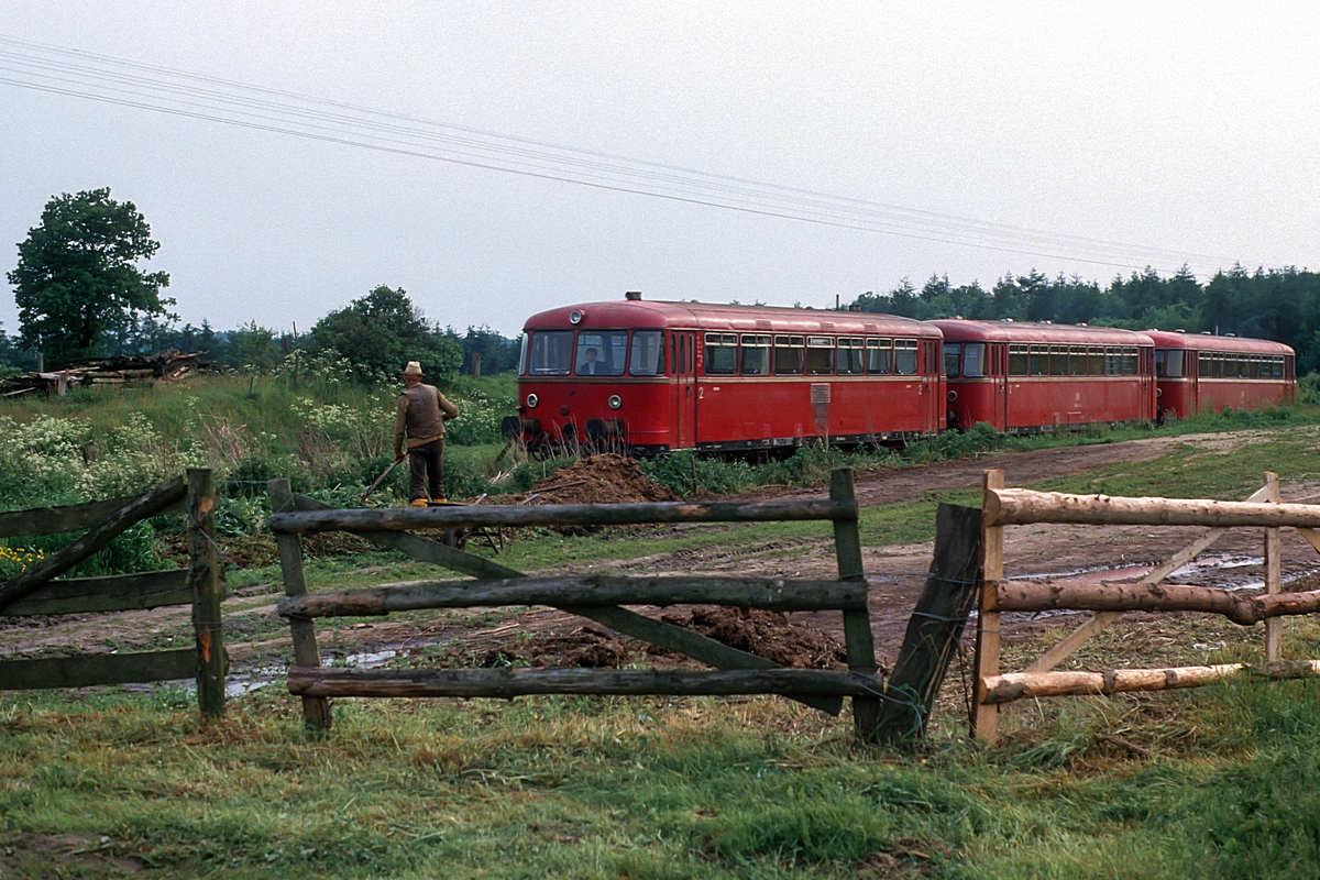  (19880603_47-41_798 777-998 097-998 892_zw Innien und Hohenwestedt_Lt_a.jpg)