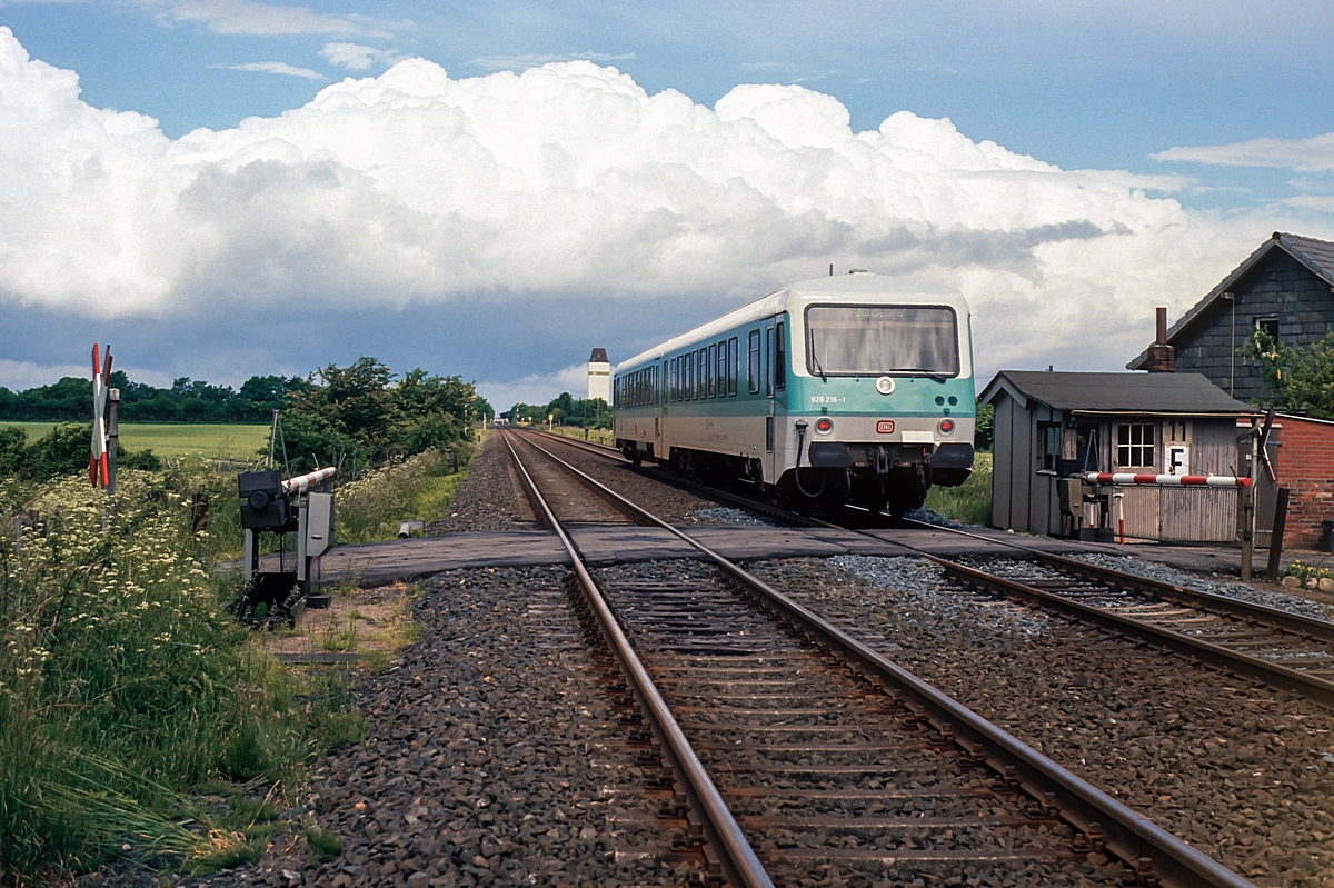  (19880605_48-01_928 216_Nortorf P11_E 3620_Neumünster-Padborg_b.jpg)