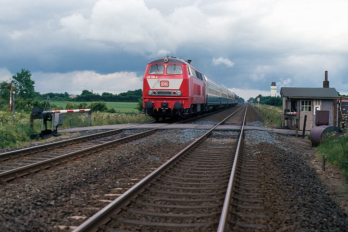  (19880605_48-02_218 108_Nortorf P11_D 434_Fredericia - Hamburg-Altona_b.jpg)