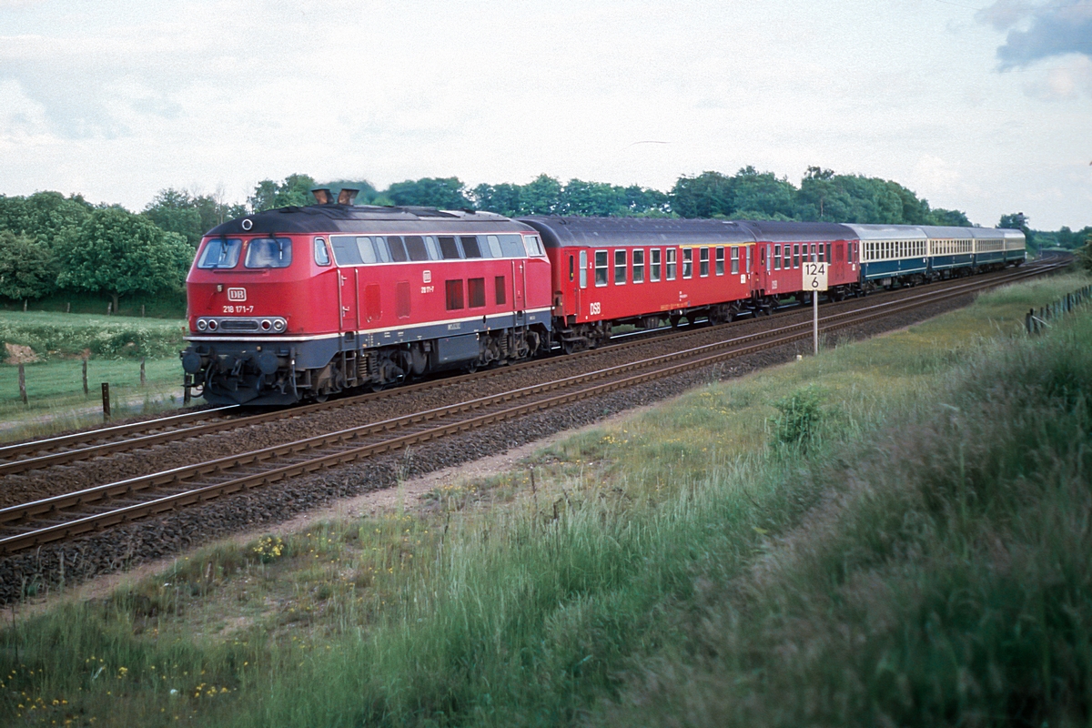  (19880605_48-08_218 171_Owschlag_D 435_Hamburg-Altona - Fredericia_a.jpg)